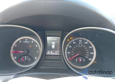 2016 Hyundai Santa Fe Sport 2.4L from USA, damaged, VIN 5XYZT3LB5GG322456